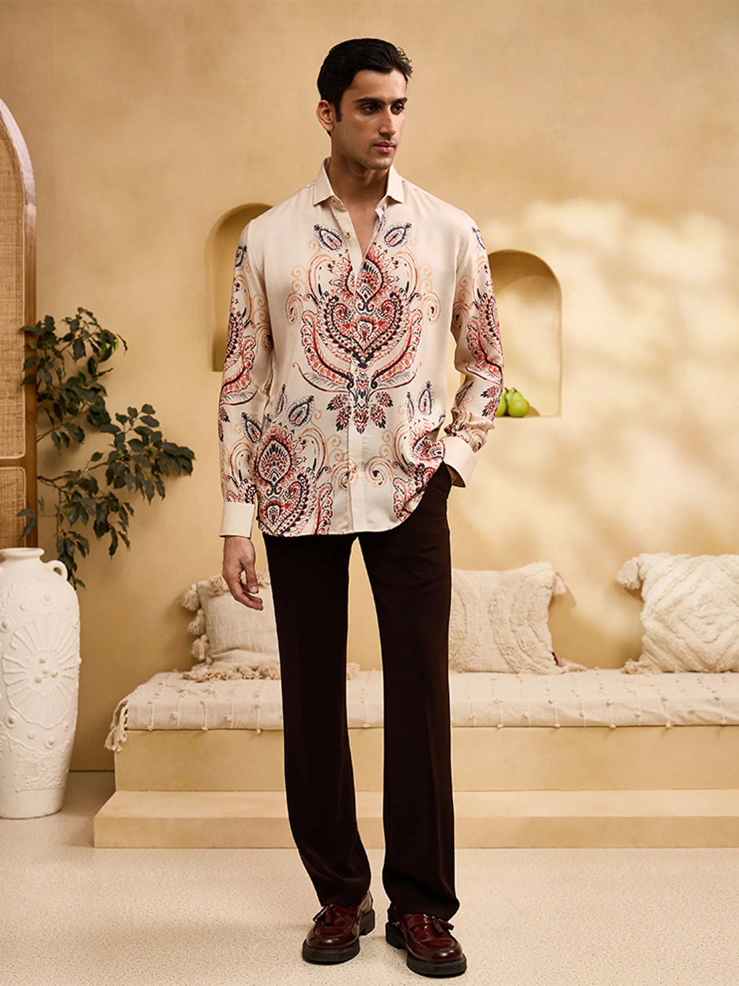 Beige Geometric Print Slim Fit Shirt - Image 3