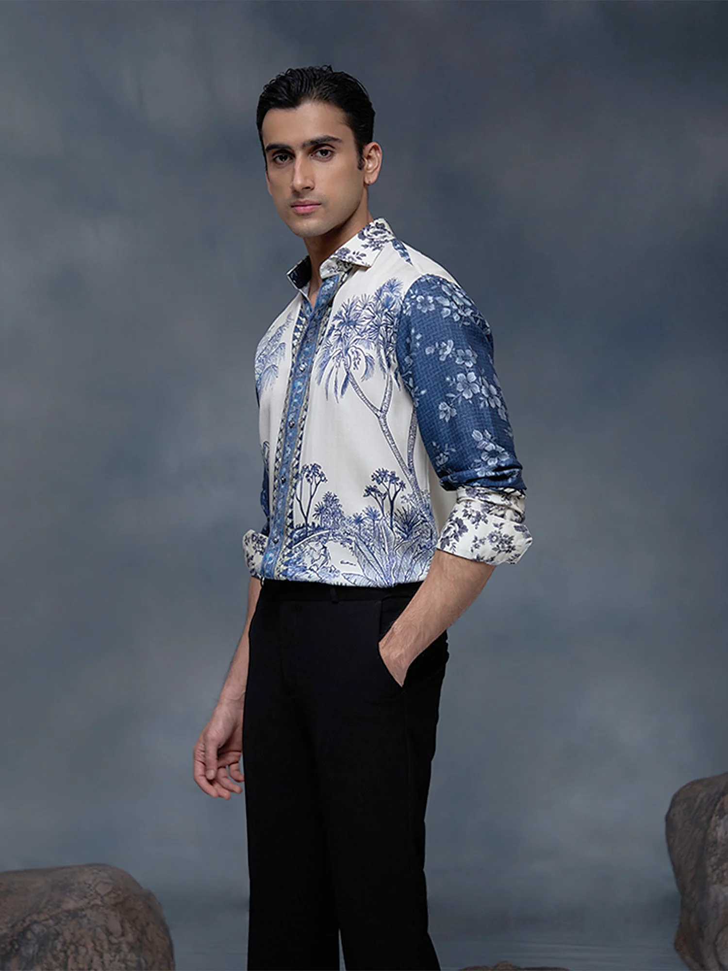 Off-White Floral Print Slim Fit Shirt - Image 6